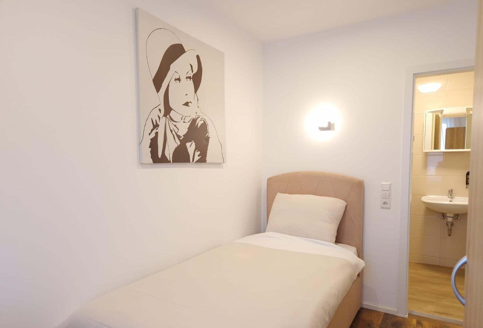 Hotel Post ニュルティンゲン エクステリア 写真