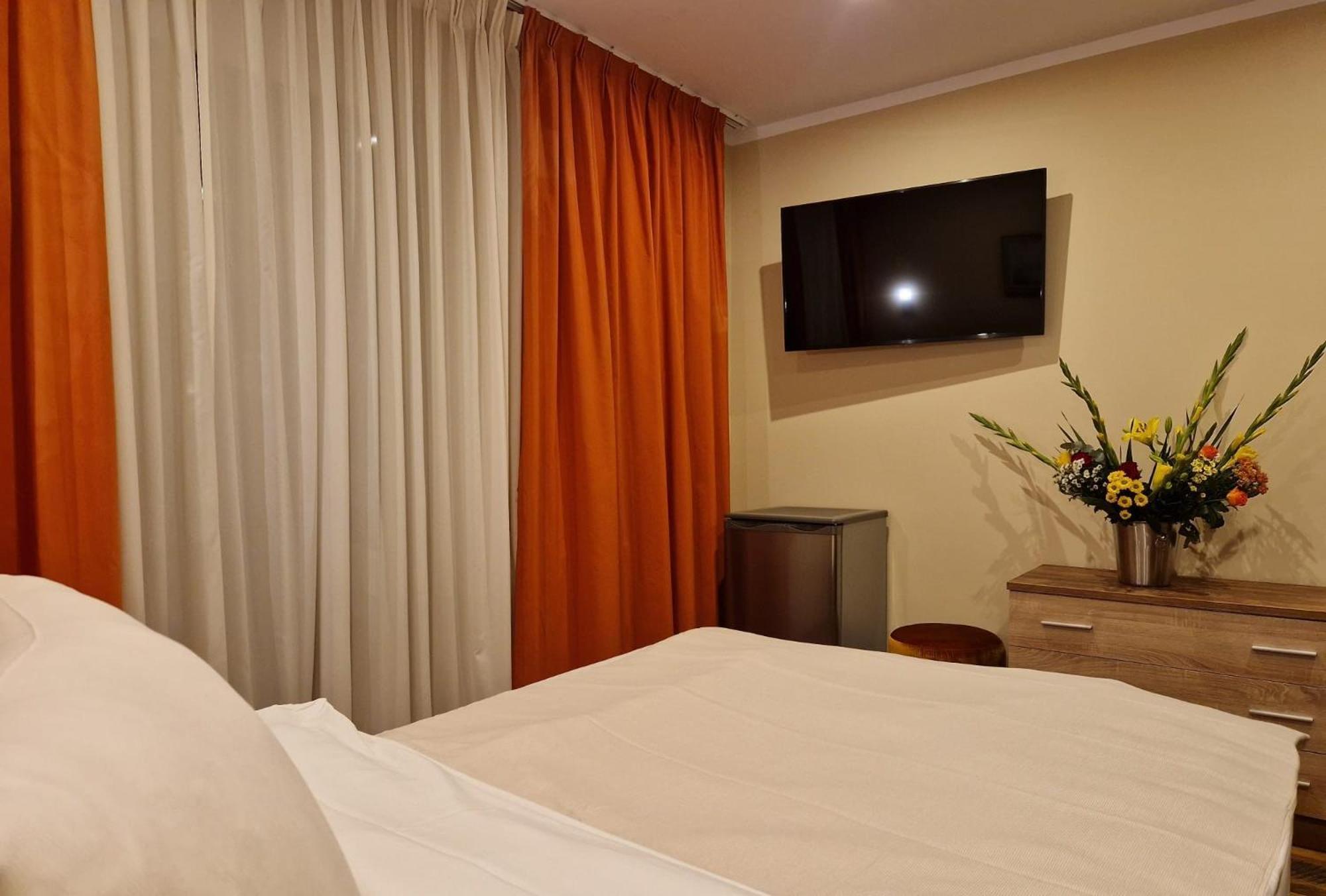 Hotel Post ニュルティンゲン エクステリア 写真